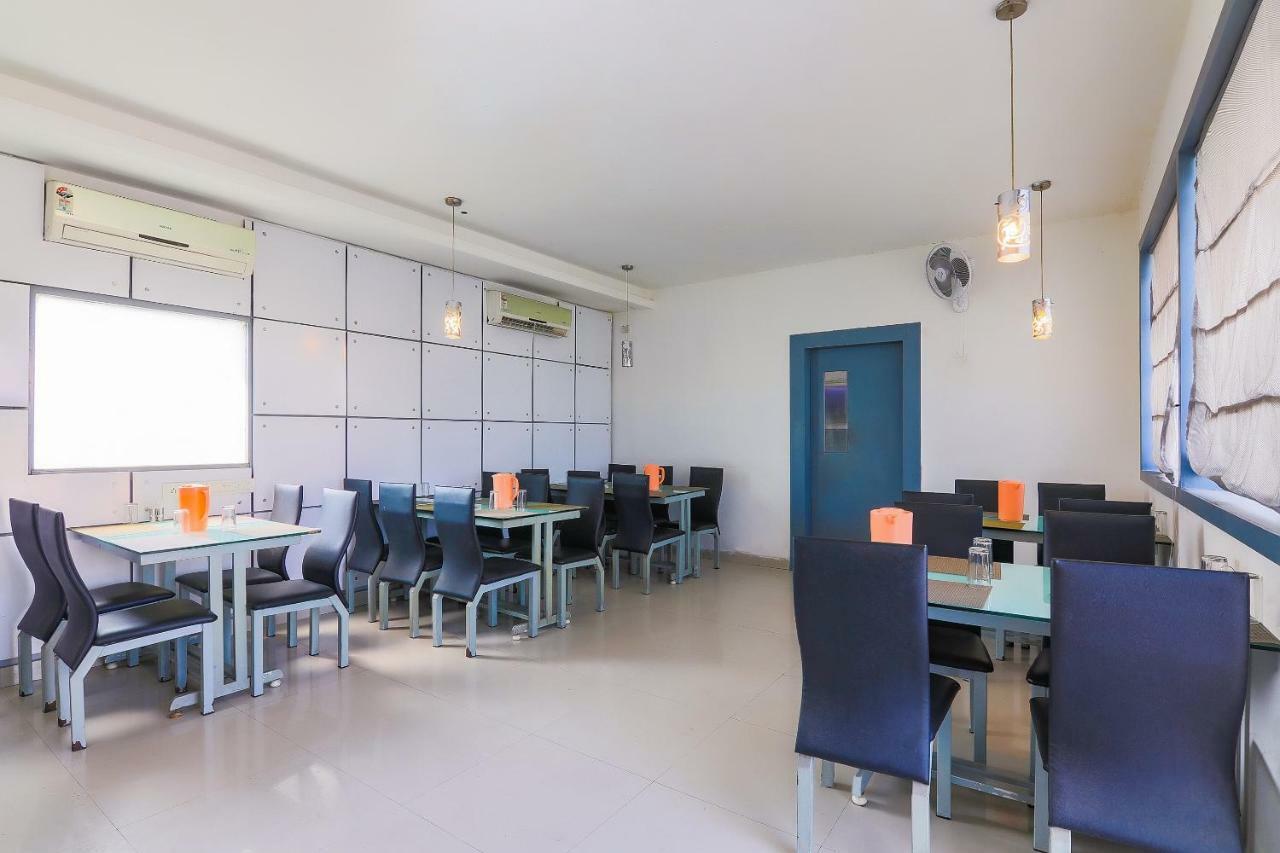 Oyo 42638 Planet Grande Hotel Chennai